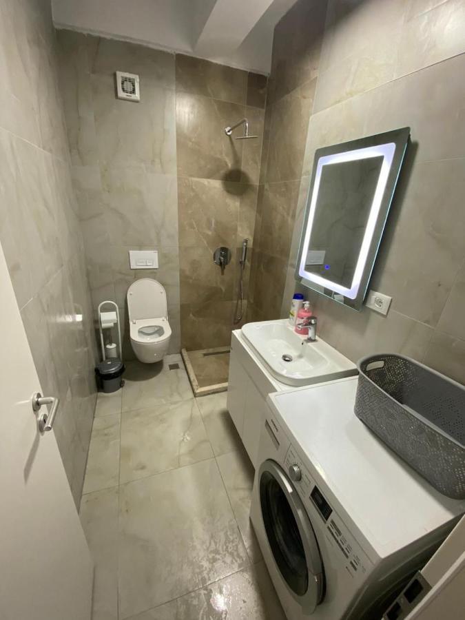 Comfy Studio At 'Mangalem21 Complex' Parking-Wifi-Ac-View Tirana Exteriér fotografie