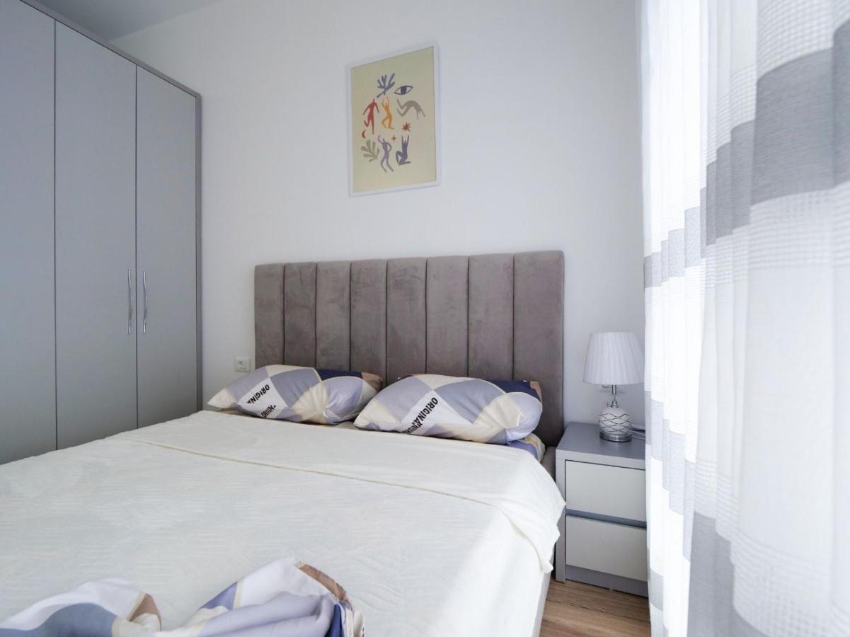 Comfy Studio At 'Mangalem21 Complex' Parking-Wifi-Ac-View Tirana Exteriér fotografie