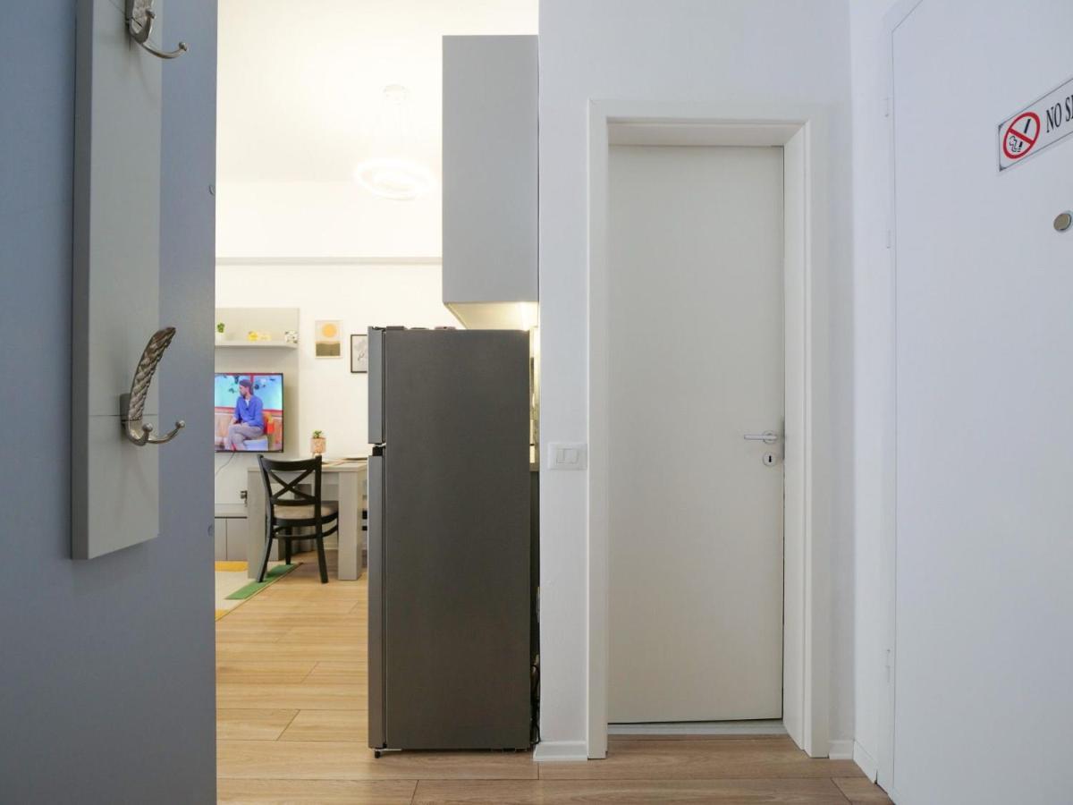Comfy Studio At 'Mangalem21 Complex' Parking-Wifi-Ac-View Tirana Exteriér fotografie